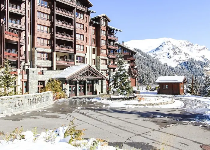 1-Bed Apartment In 5* Residence With Mountain Views, Ski In, Ski Out